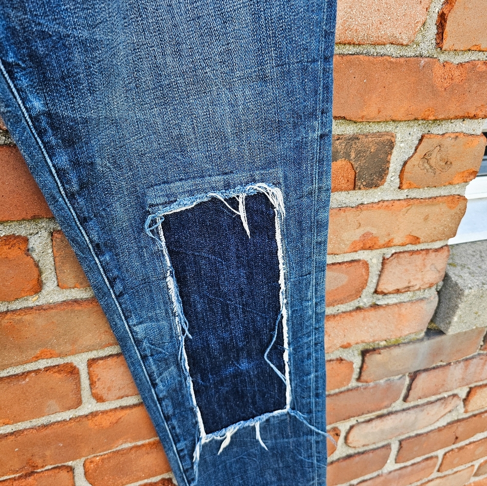 New Gap 1969 Patchwork Distressed Slim Boyfriend … - image 5